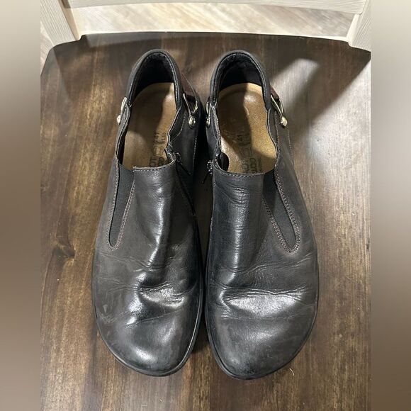 Naot  Mules Clogs Leather Black euro 41 / 10 - Picture 1 of 7